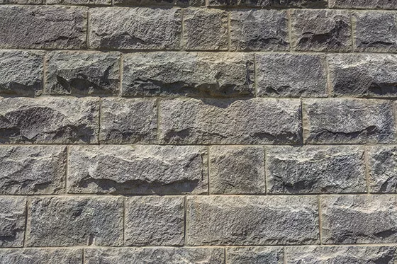Abbildung einer Natursteinmauer aus Basalt